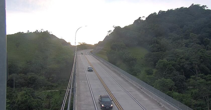 Tráfego livre na Rodovia dos Tamoios