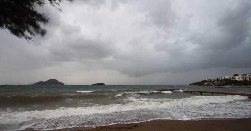 Chuvas e ventos fortes devem intensificar em Ubatuba