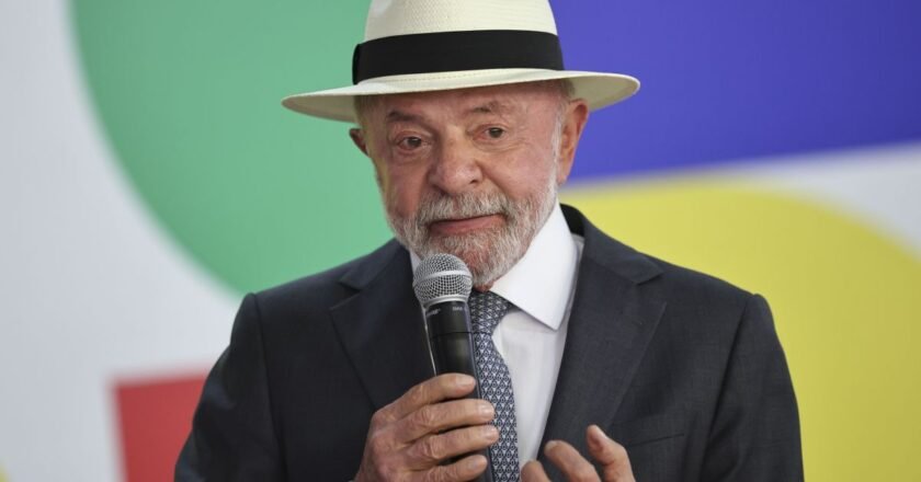 Lula convoca reunião ministerial para próxima semana