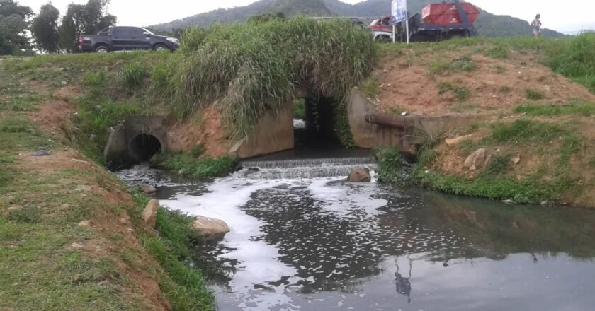 Ubatuba discute meio ambiente em reunião pública