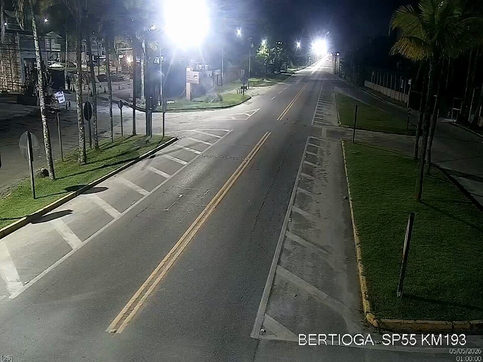 Tráfego normal em trecho da SP 055 Rio-Santos