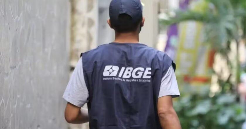 IBGE abre inscrições para 8