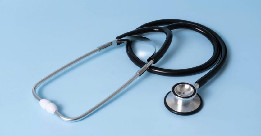 Médico condenado a devolver R$ 1 milhão
