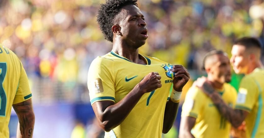 Vinicius Junior marca gol na estreia do Brasil