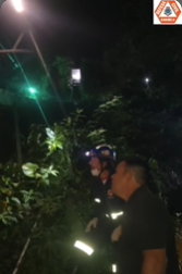 Idoso resgatado em Ilhabela após acidente em bondinho residencial