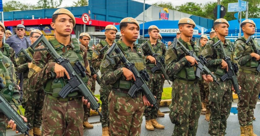 Jovens de Bertioga têm data limite para alistamento militar